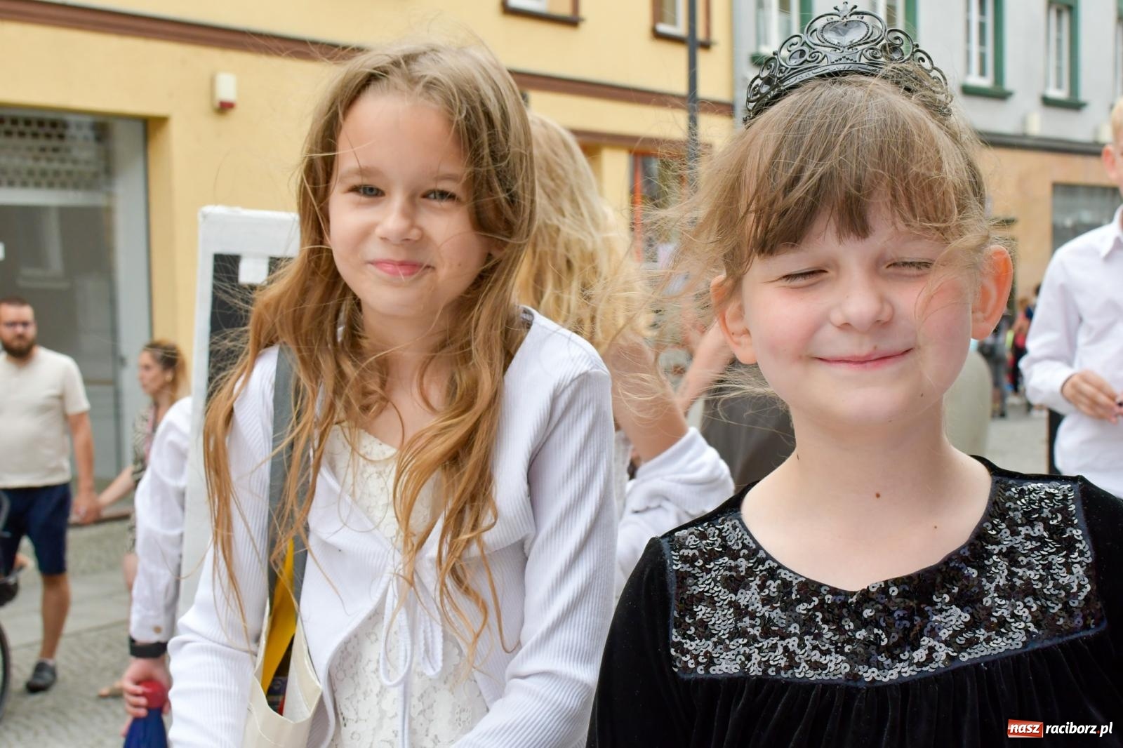 Zdjęcie w galerii na portalu naszraciborz.pl: Tłumy na Długiej. Kolejny udany Dzień Dziecka wiadomości z regionu