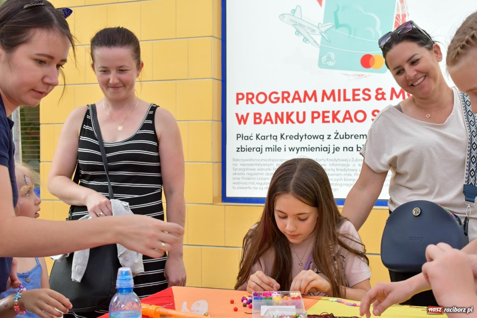 Zdjęcie w galerii na portalu naszraciborz.pl: Tłumy na Długiej. Kolejny udany Dzień Dziecka wiadomości z regionu