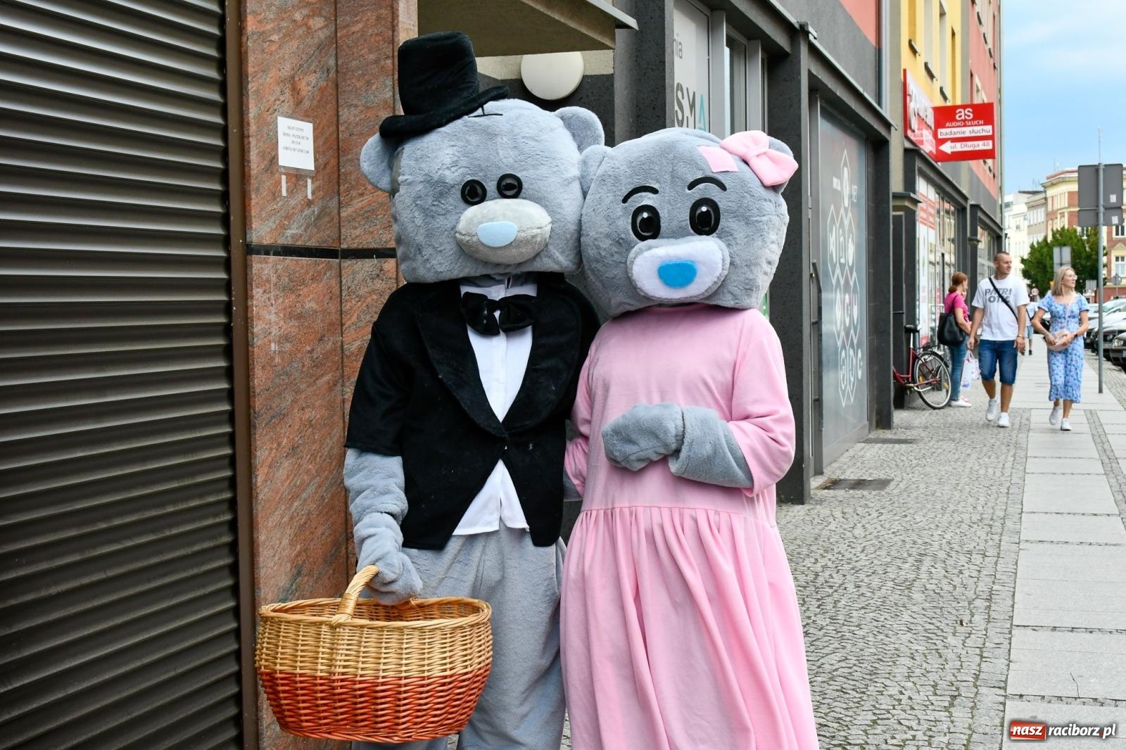 Zdjęcie w galerii na portalu naszraciborz.pl: Tłumy na Długiej. Kolejny udany Dzień Dziecka wiadomości z regionu