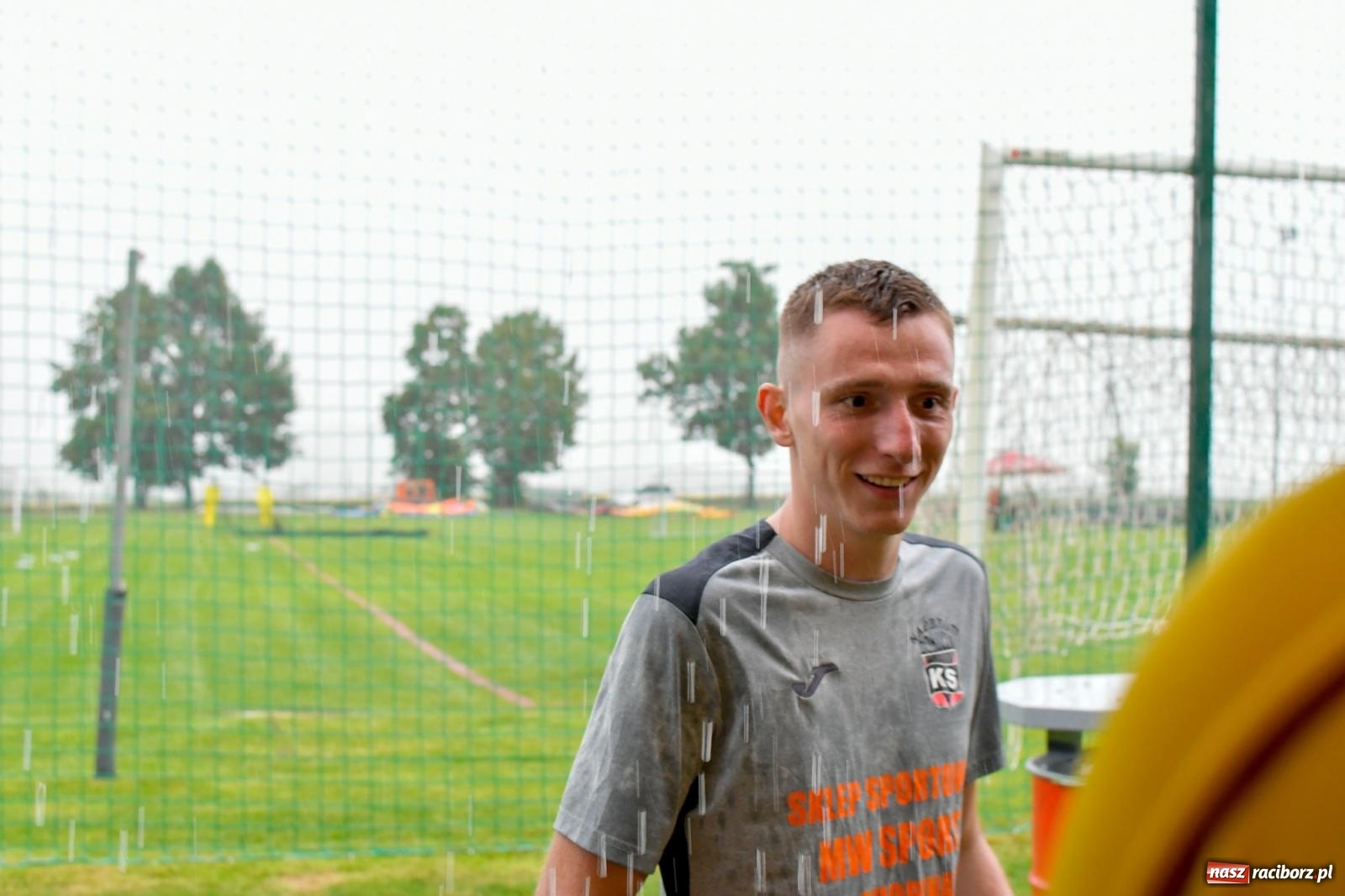 Zdjęcie w galerii na portalu naszraciborz.pl: Deszcz im niestraszny. Festyn w Borucinie [FOTO i WIDEO] wiadomości z regionu