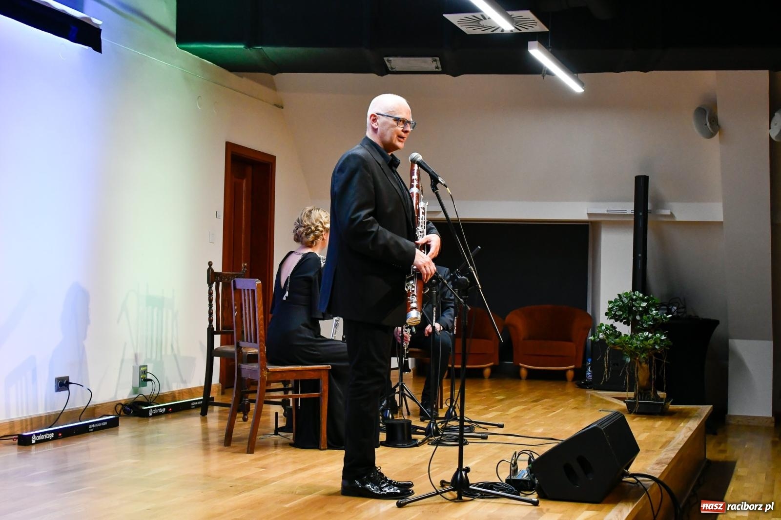 Zdjęcie w galerii na portalu naszraciborz.pl: Szalone lata 20. i noc kryminałów [FOTO i WIDEO] wiadomości z regionu