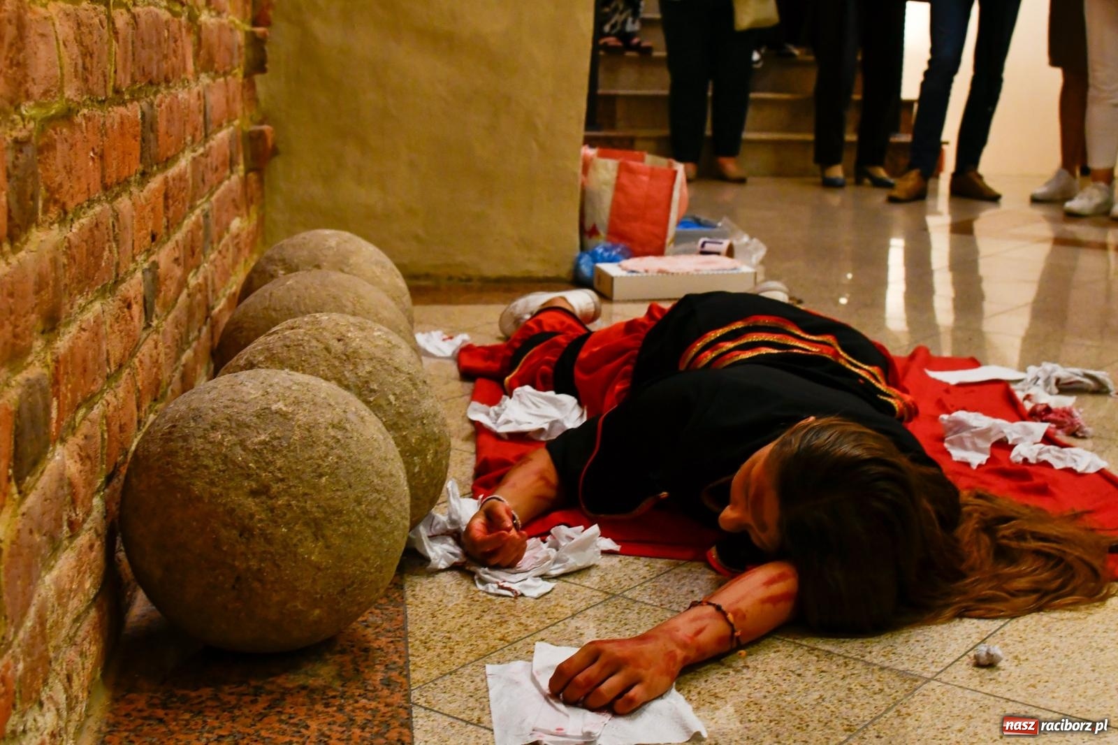 Zdjęcie w galerii na portalu naszraciborz.pl: Szalone lata 20. i noc kryminałów [FOTO i WIDEO] wiadomości z regionu