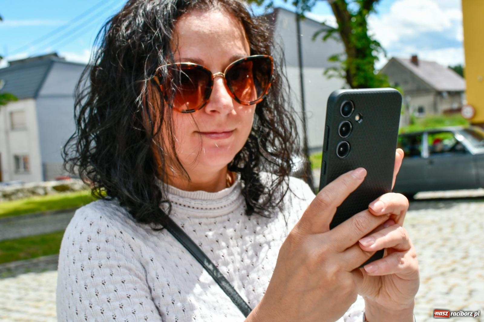 Zdjęcie w galerii na portalu naszraciborz.pl: Historia motoryzacji na krzanowickim ryneczku [FOTO i WIDEO] wiadomości z regionu