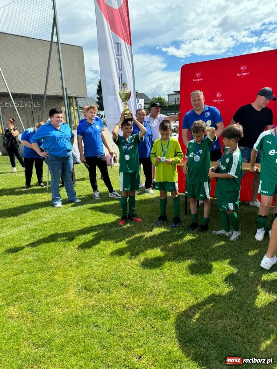 Zdjęcie w galerii na portalu naszraciborz.pl: VII Międzynarodowy Turniej Piłkarski im. Huberta Kostki w Markowicach wiadomości z regionu