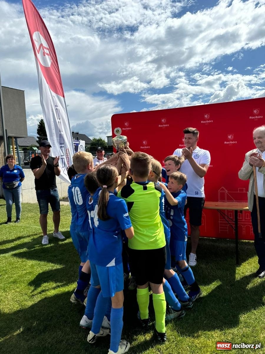 Zdjęcie w galerii na portalu naszraciborz.pl: VII Międzynarodowy Turniej Piłkarski im. Huberta Kostki w Markowicach wiadomości z regionu