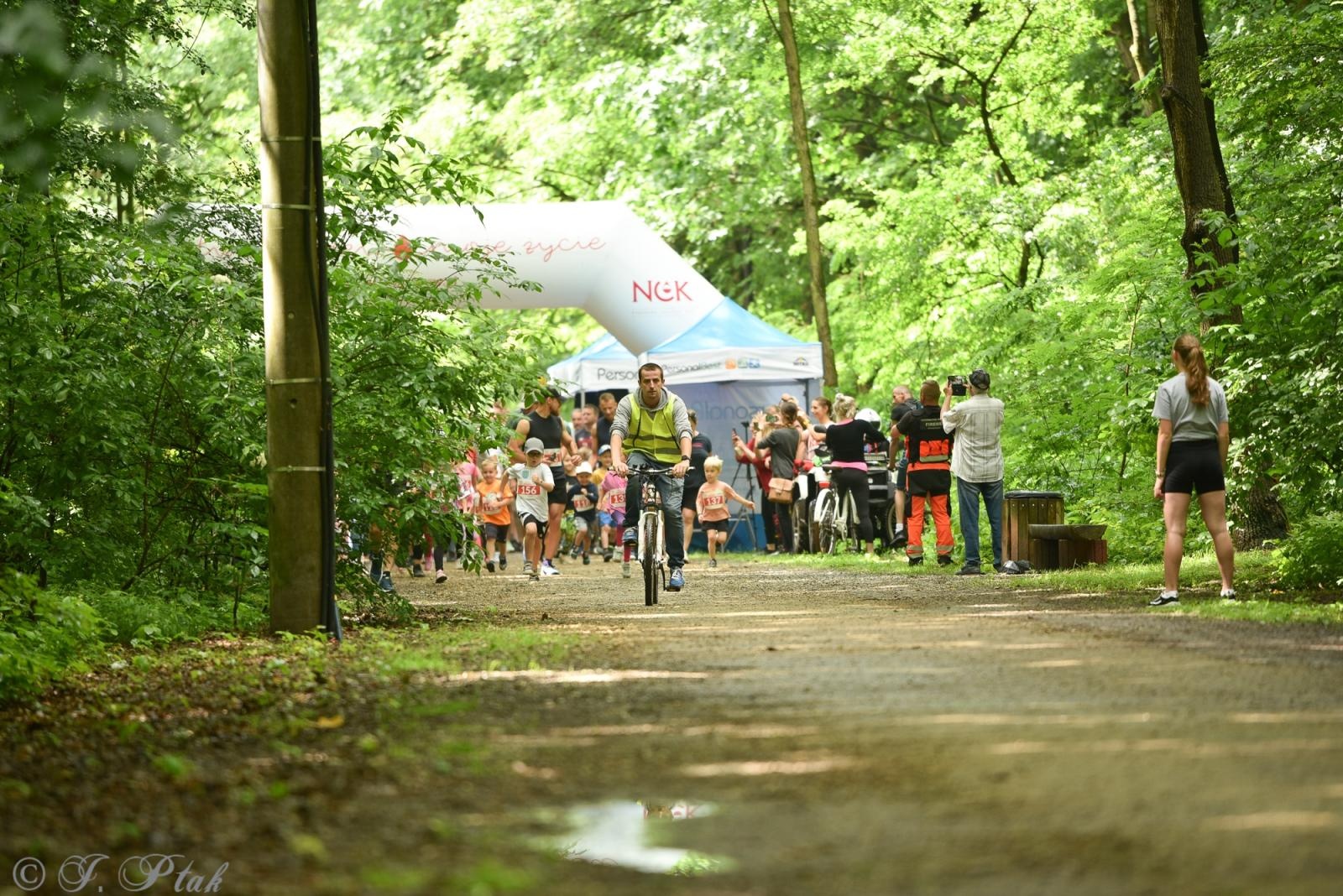 Zdjęcie w galerii na portalu naszraciborz.pl: Racibórz tętni dobrem. Honorowe krwiodawstwo wsparte biegiem wiadomości z regionu