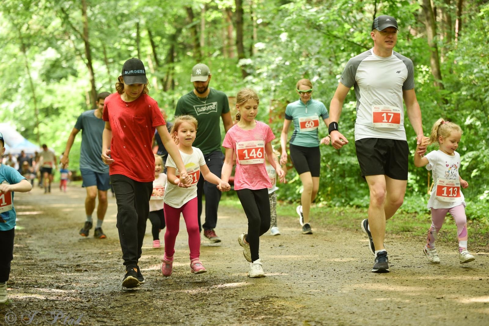 Zdjęcie w galerii na portalu naszraciborz.pl: Racibórz tętni dobrem. Honorowe krwiodawstwo wsparte biegiem wiadomości z regionu