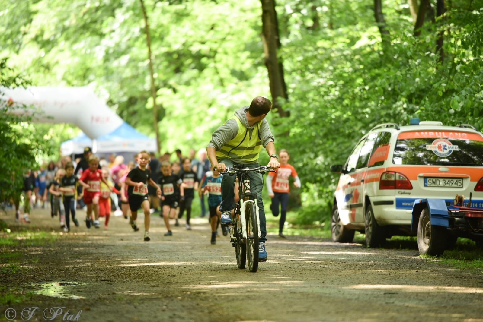 Zdjęcie w galerii na portalu naszraciborz.pl: Racibórz tętni dobrem. Honorowe krwiodawstwo wsparte biegiem wiadomości z regionu