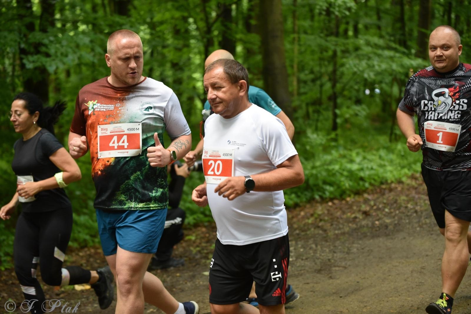 Zdjęcie w galerii na portalu naszraciborz.pl: Racibórz tętni dobrem. Honorowe krwiodawstwo wsparte biegiem wiadomości z regionu