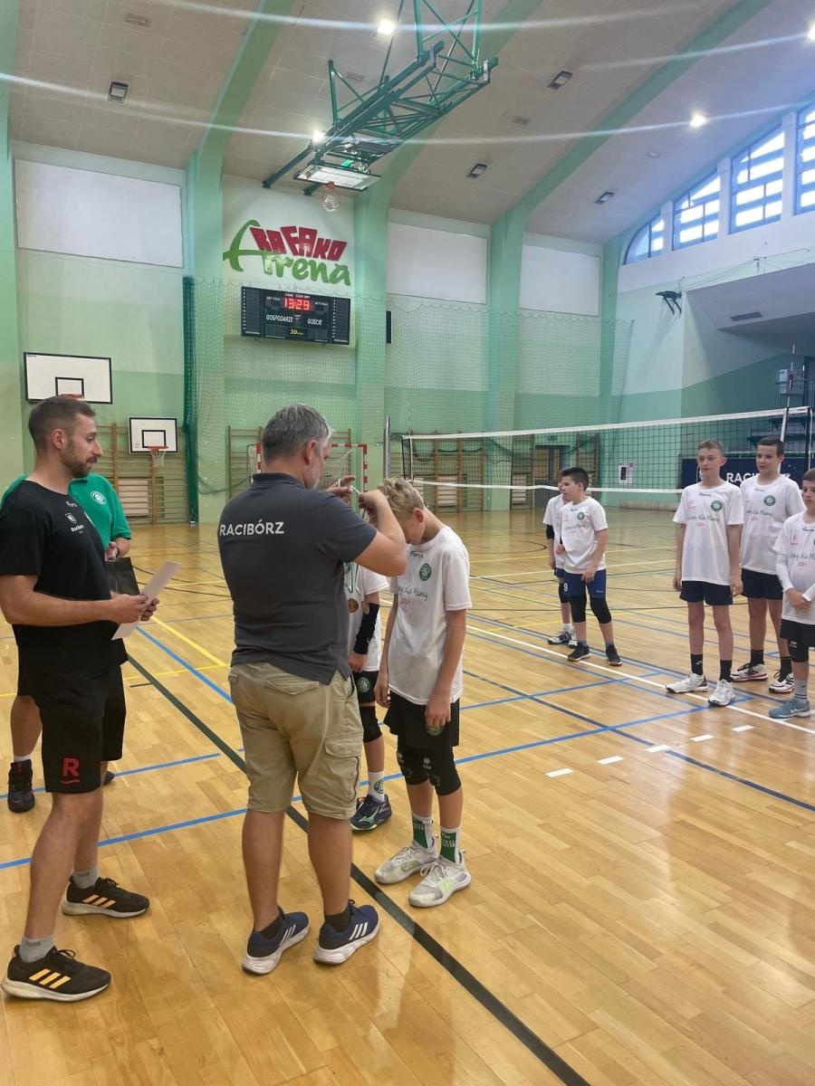 Zdjęcie w galerii na portalu naszraciborz.pl: Zagrali dla swych mam po raz jedenasty [FOTO] wiadomości z regionu