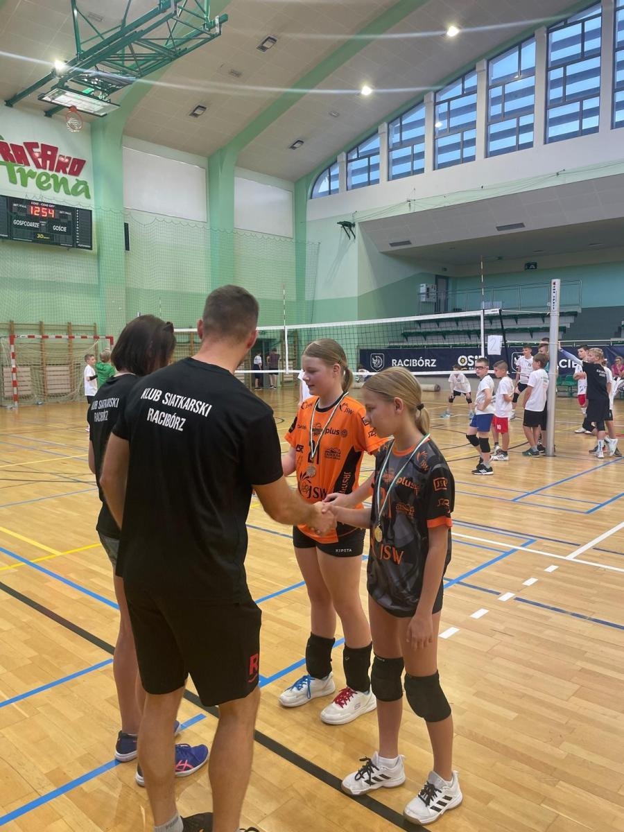 Zdjęcie w galerii na portalu naszraciborz.pl: Zagrali dla swych mam po raz jedenasty [FOTO] wiadomości z regionu