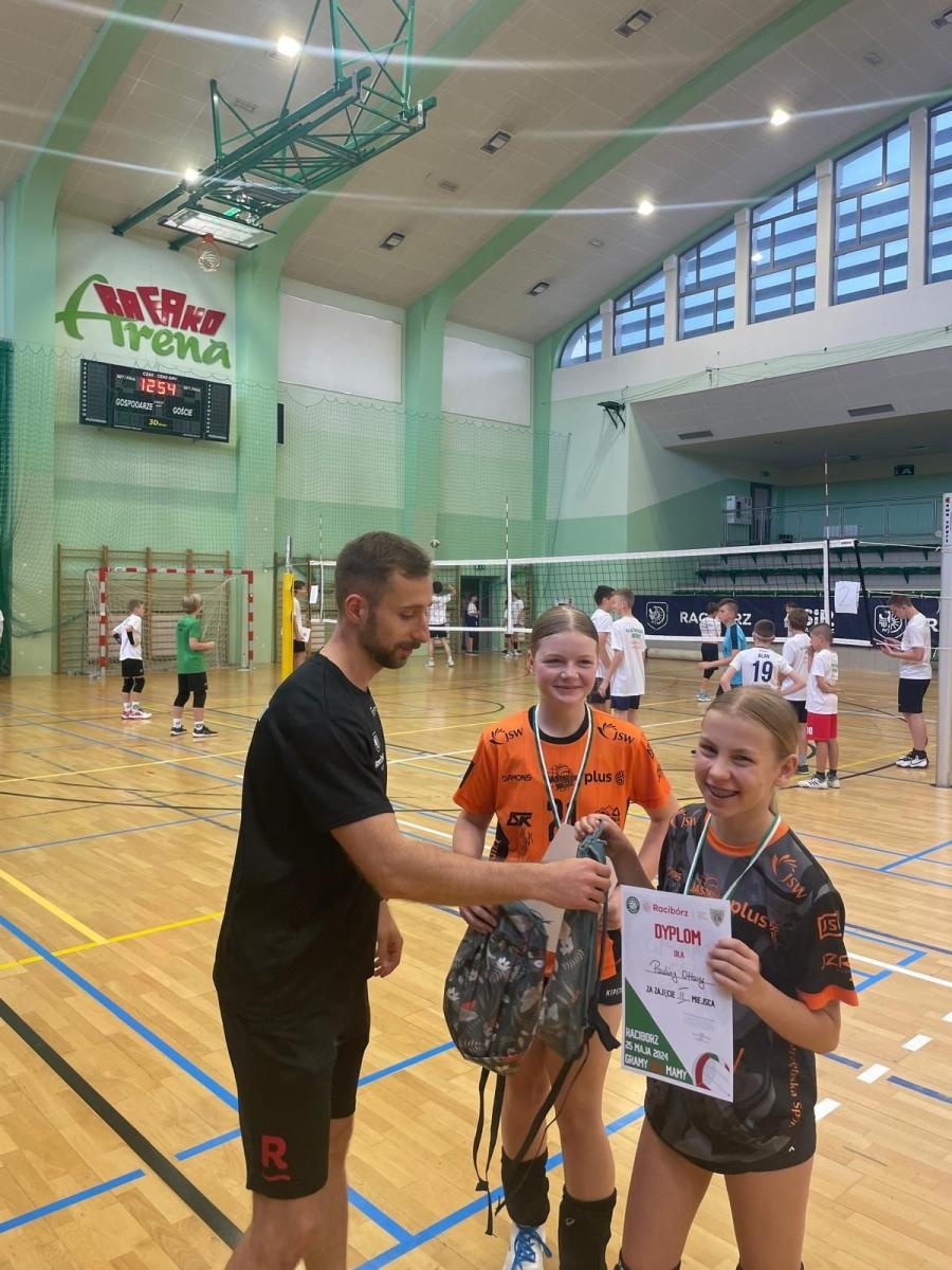 Zdjęcie w galerii na portalu naszraciborz.pl: Zagrali dla swych mam po raz jedenasty [FOTO] wiadomości z regionu