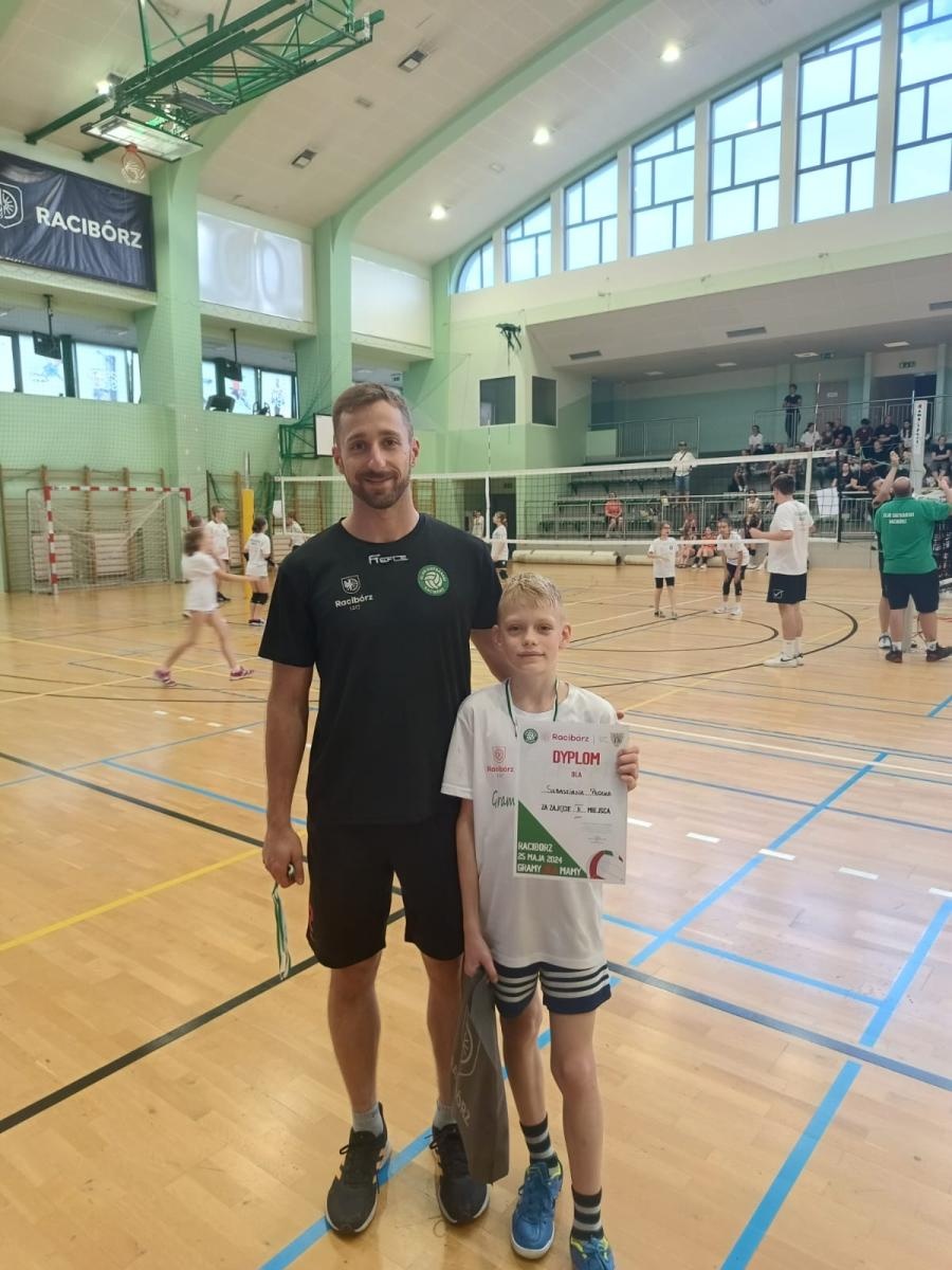 Zdjęcie w galerii na portalu naszraciborz.pl: Zagrali dla swych mam po raz jedenasty [FOTO] wiadomości z regionu