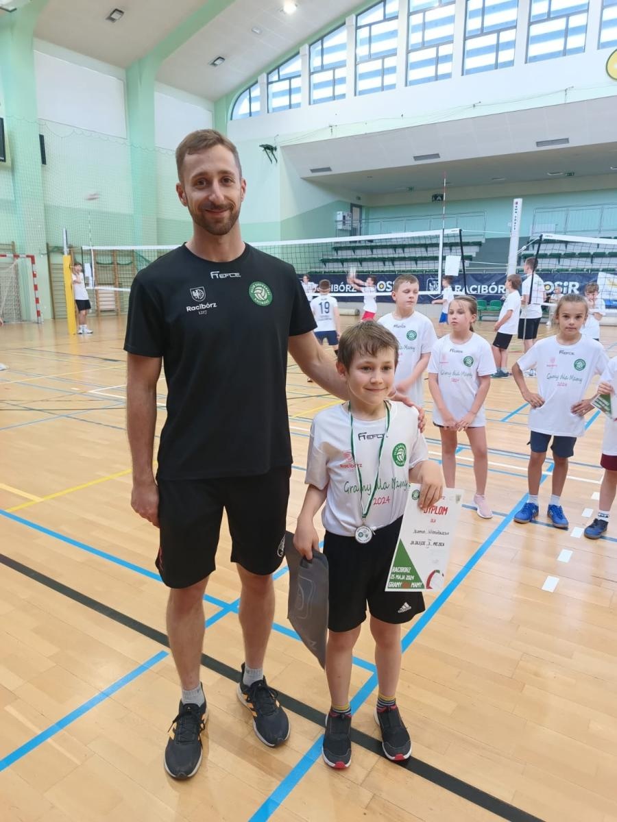 Zdjęcie w galerii na portalu naszraciborz.pl: Zagrali dla swych mam po raz jedenasty [FOTO] wiadomości z regionu