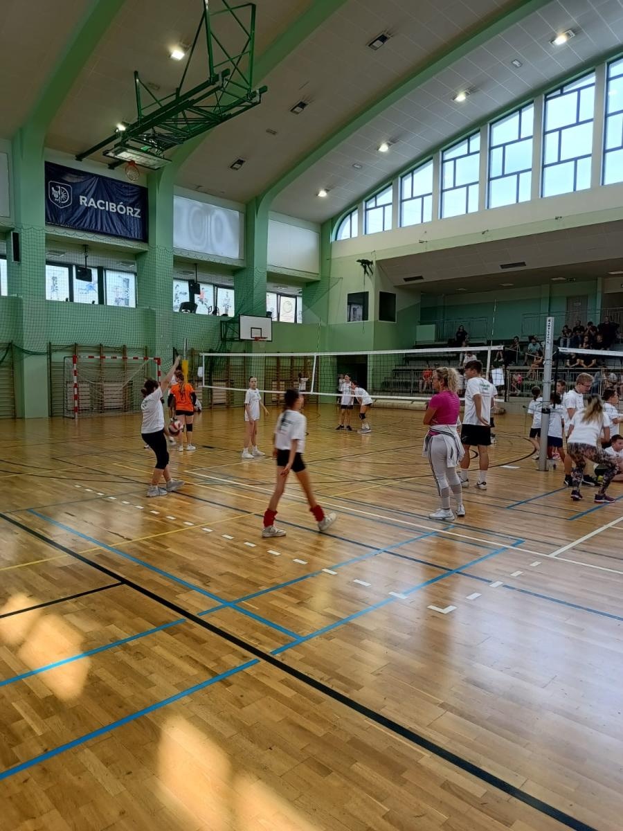 Zdjęcie w galerii na portalu naszraciborz.pl: Zagrali dla swych mam po raz jedenasty [FOTO] wiadomości z regionu