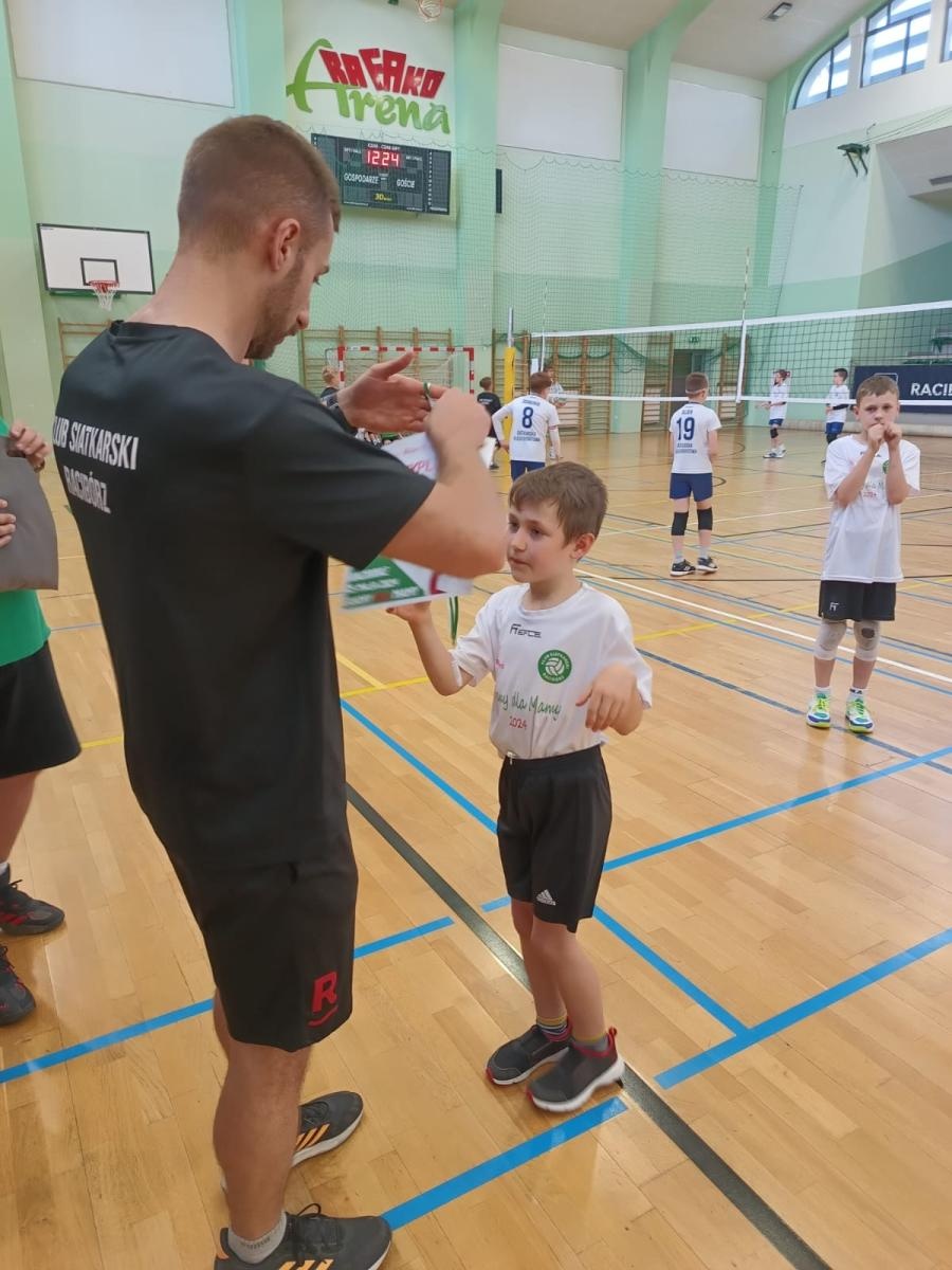 Zdjęcie w galerii na portalu naszraciborz.pl: Zagrali dla swych mam po raz jedenasty [FOTO] wiadomości z regionu