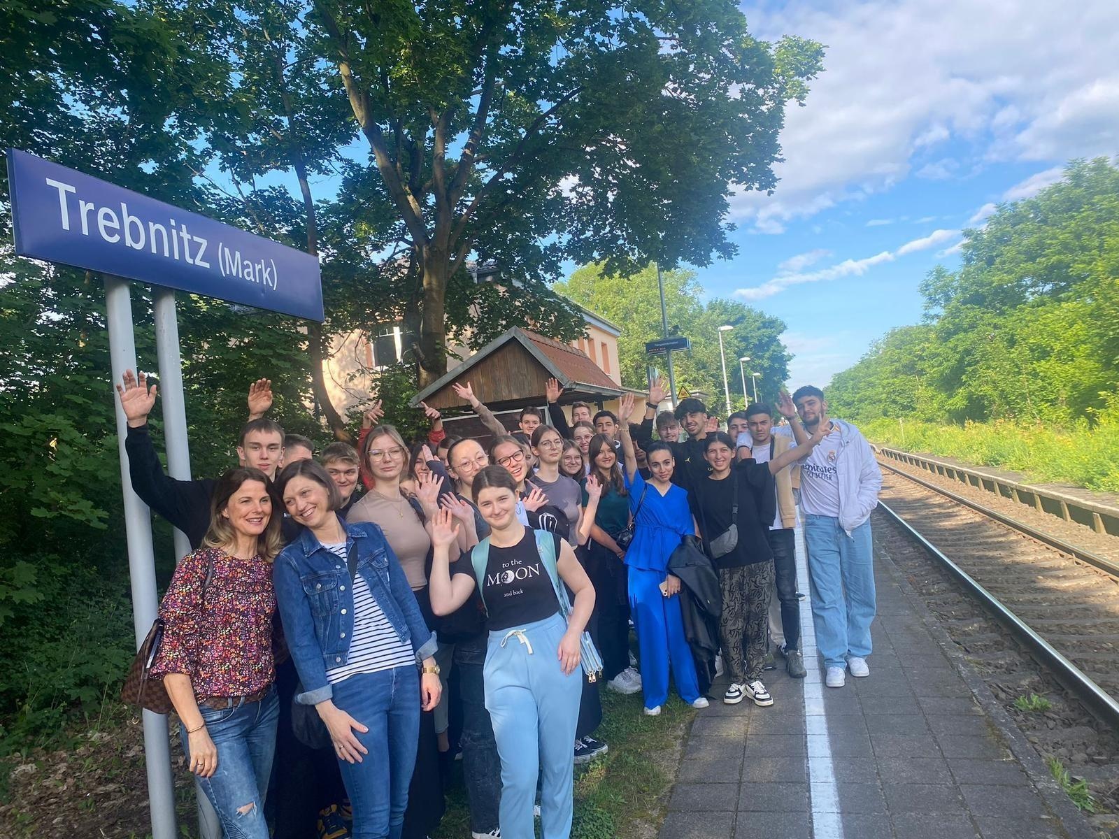 Zdjęcie w galerii na portalu naszraciborz.pl: Uczniowie Ekonomika w polsko-niemieckim projekcie wiadomości z regionu