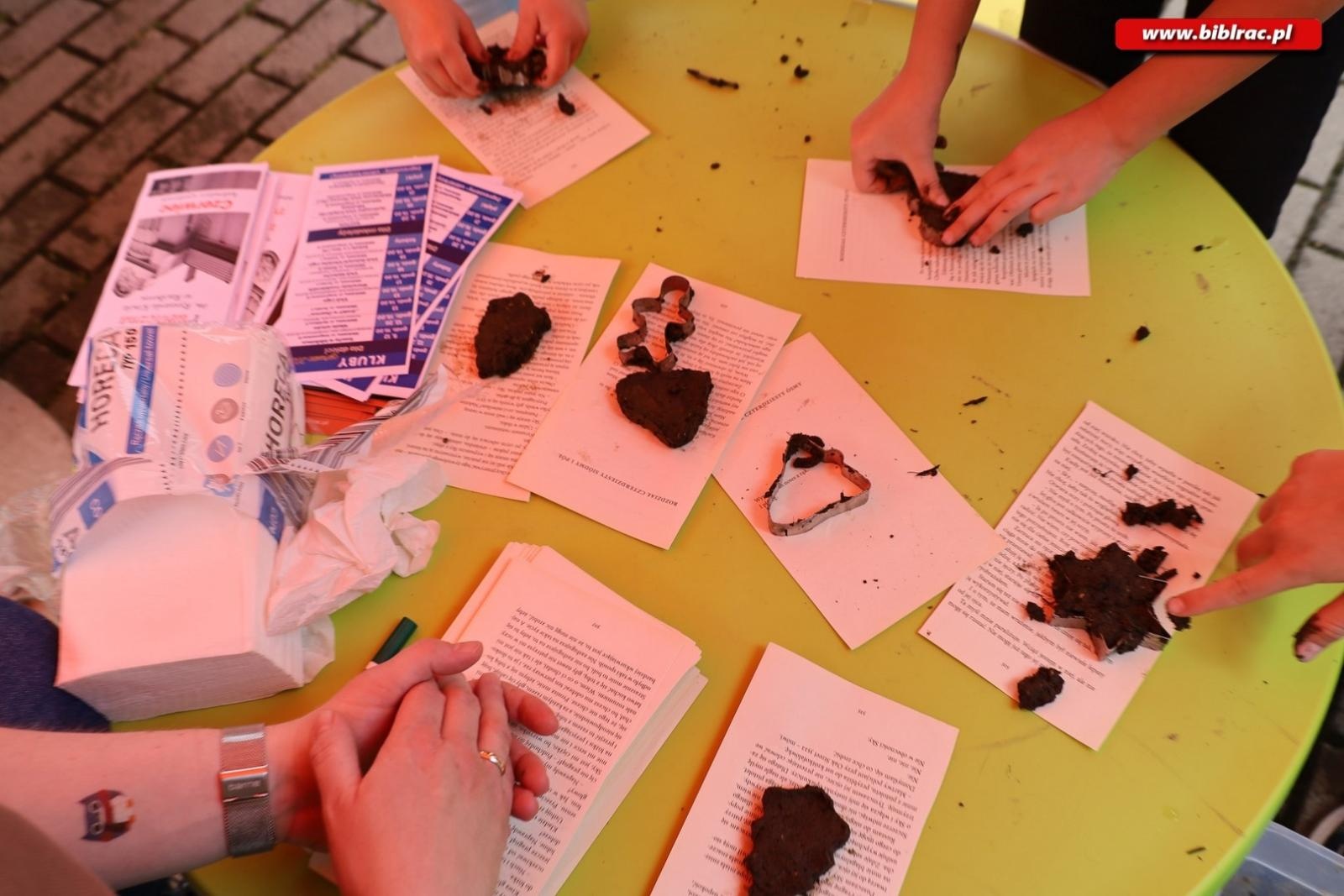 Zdjęcie w galerii na portalu naszraciborz.pl: Dzień Dziecka z Biblioteką – w tym roku bawiliśmy się na EKO Pikniku Integracyjnym wiadomości z regionu