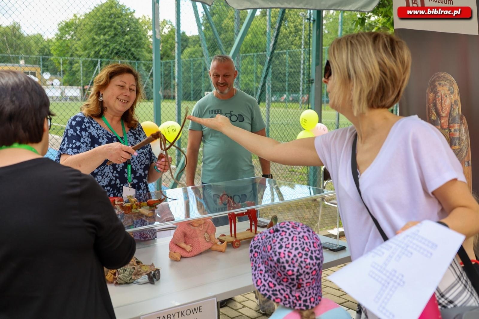 Zdjęcie w galerii na portalu naszraciborz.pl: Dzień Dziecka z Biblioteką – w tym roku bawiliśmy się na EKO Pikniku Integracyjnym wiadomości z regionu