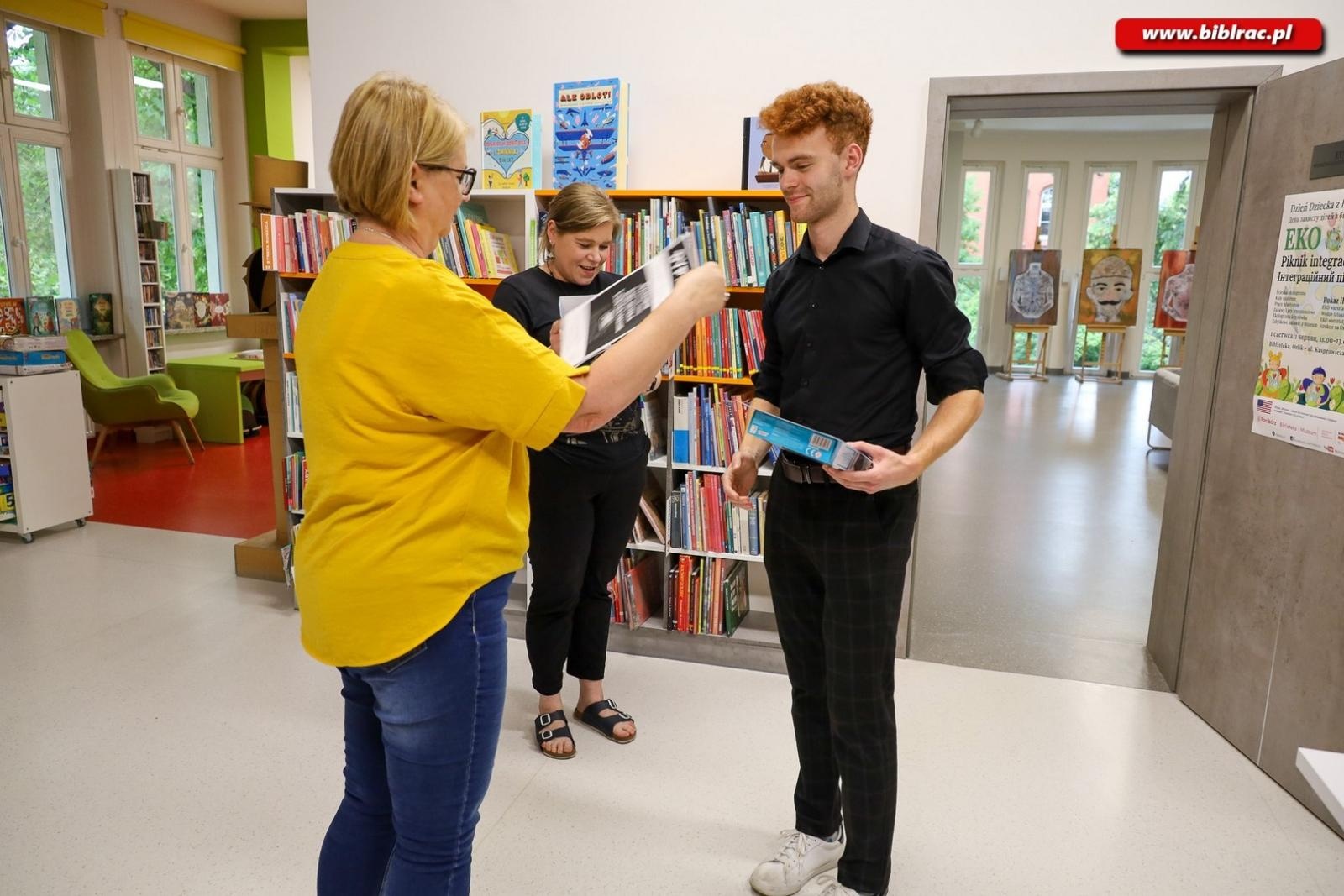 Zdjęcie w galerii na portalu naszraciborz.pl: Biblioteka kontratakuje! Relacja z konkursu wiedzy o filmowej trylogii Star Wars wiadomości z regionu