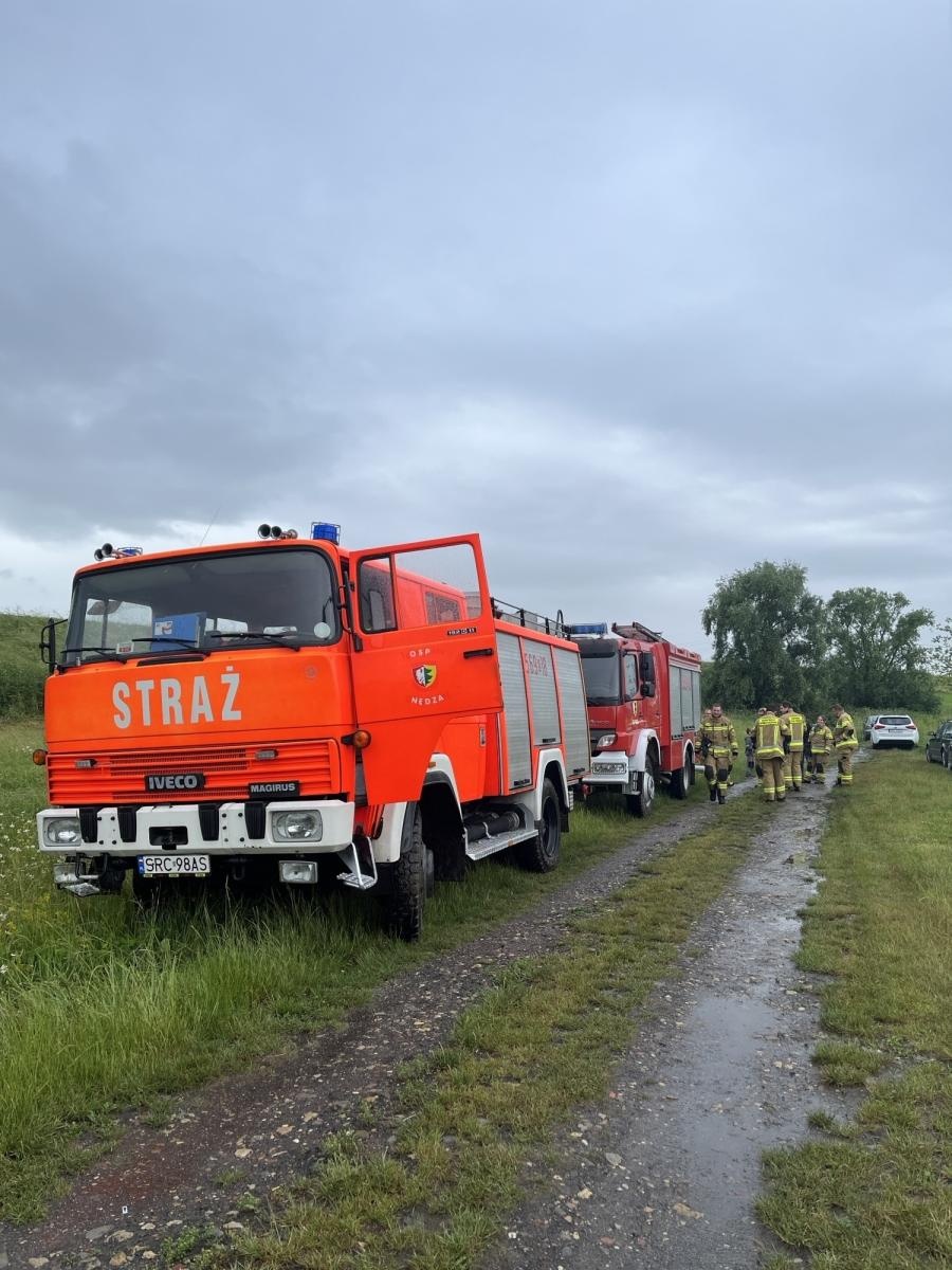 Zdjęcie w galerii na portalu naszraciborz.pl: Festyn wędkarski z okazji Dnia Dziecka. Kapryśna pogoda nie popsuła zabawy wiadomości z regionu