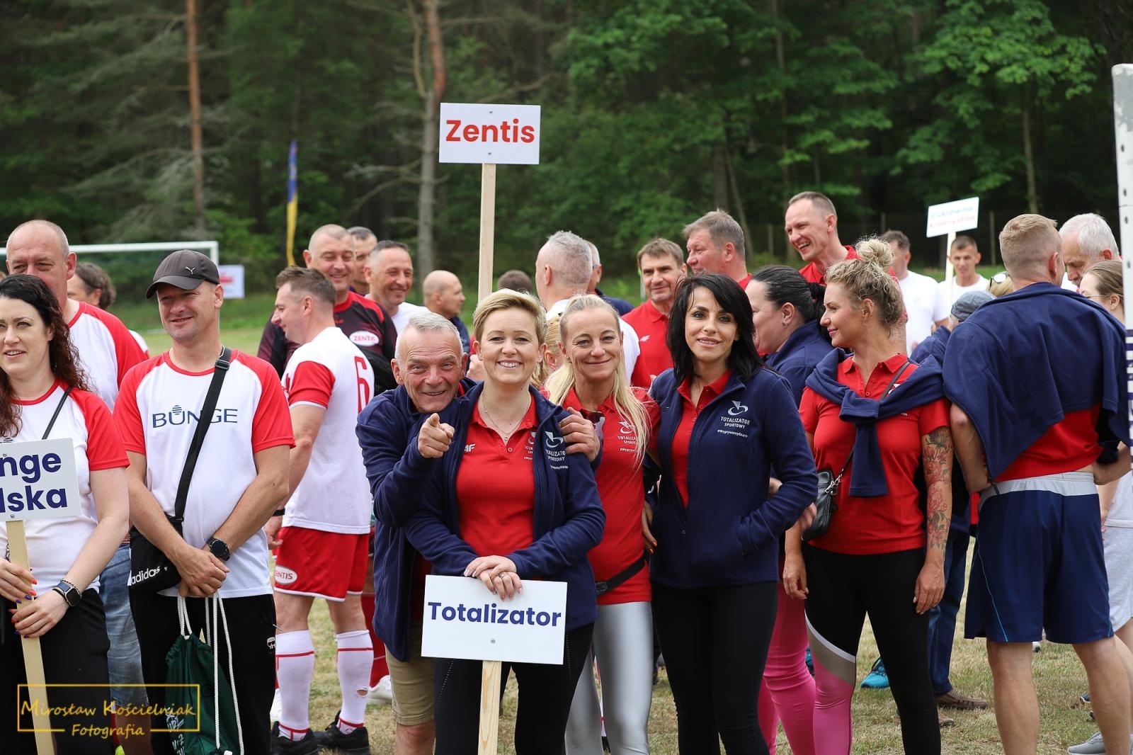 Zdjęcie w galerii na portalu naszraciborz.pl: 25. Spartakiada Przemysłu Spożywczego NSZZ Solidarność. Mieszko reprezentowało Racibórz wiadomości z regionu