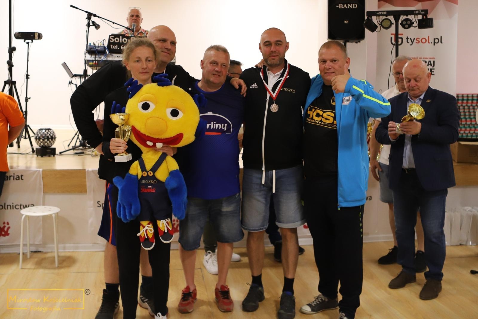 Zdjęcie w galerii na portalu naszraciborz.pl: 25. Spartakiada Przemysłu Spożywczego NSZZ Solidarność. Mieszko reprezentowało Racibórz wiadomości z regionu