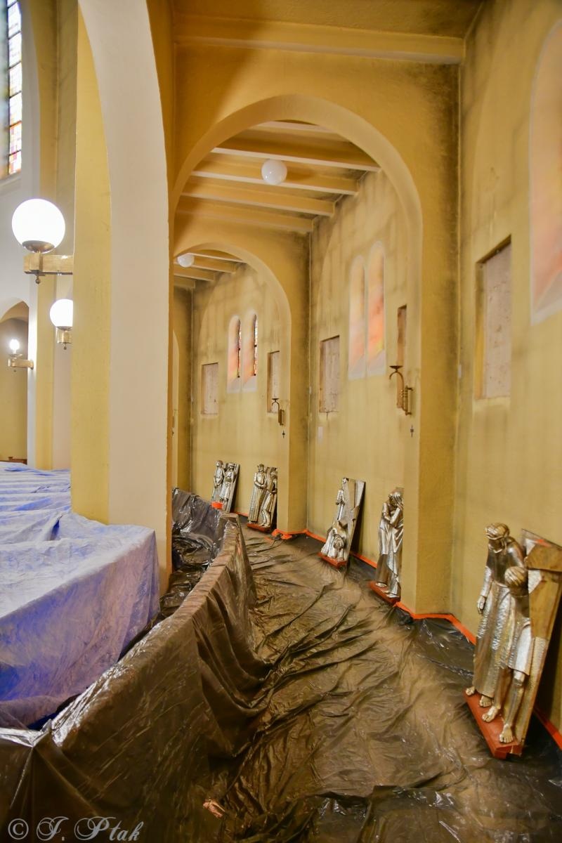 Zdjęcie w galerii na portalu naszraciborz.pl: Rozpoczęło się malowanie kościoła NSPJ [FOTO] wiadomości z regionu