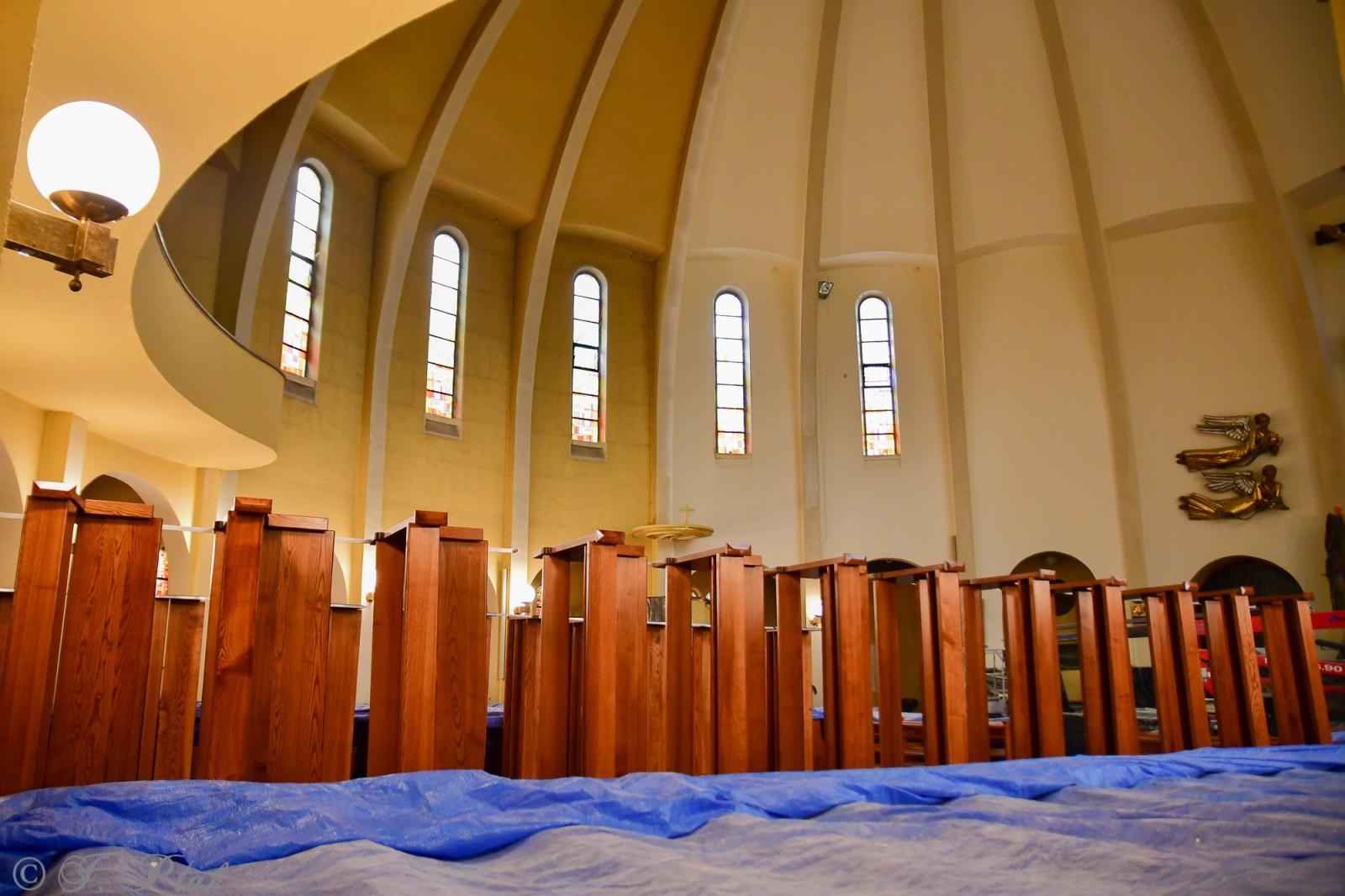 Zdjęcie w galerii na portalu naszraciborz.pl: Rozpoczęło się malowanie kościoła NSPJ [FOTO] wiadomości z regionu