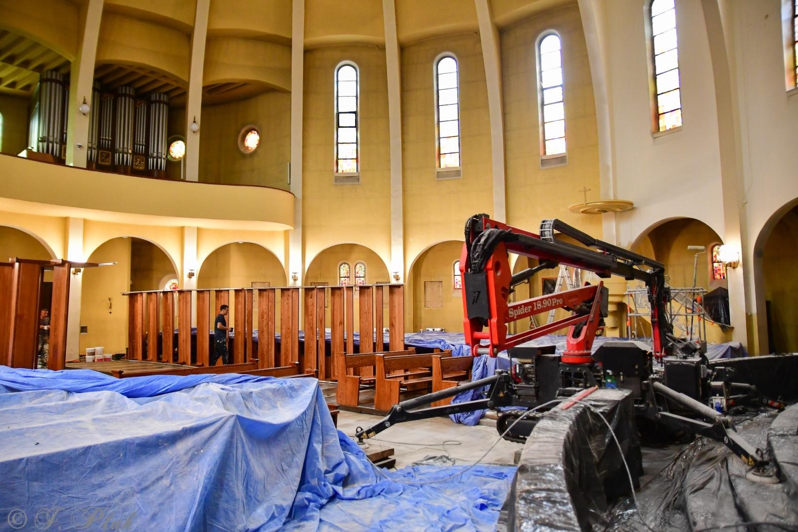 Zdjęcie w galerii na portalu naszraciborz.pl: Rozpoczęło się malowanie kościoła NSPJ [FOTO] wiadomości z regionu