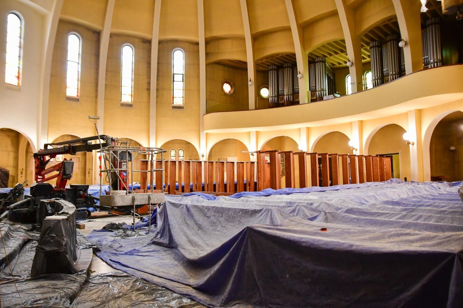 Zdjęcie w galerii na portalu naszraciborz.pl: Rozpoczęło się malowanie kościoła NSPJ [FOTO] wiadomości z regionu