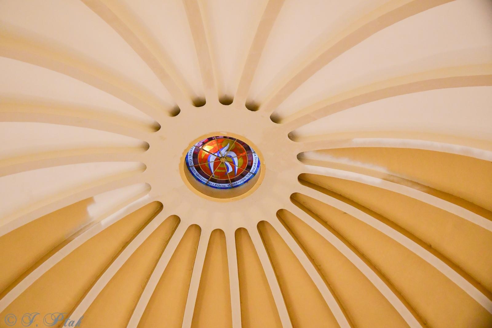 Zdjęcie w galerii na portalu naszraciborz.pl: Rozpoczęło się malowanie kościoła NSPJ [FOTO] wiadomości z regionu