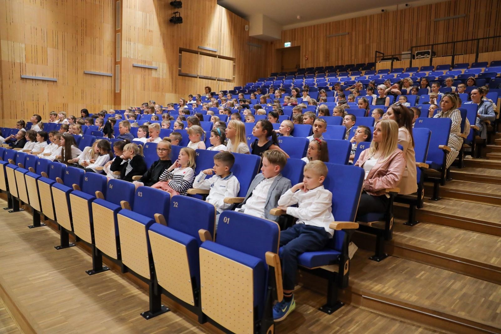 Zdjęcie w galerii na portalu naszraciborz.pl: Organy muzycznym bohaterem koncertów umuzykalniających wiadomości z regionu