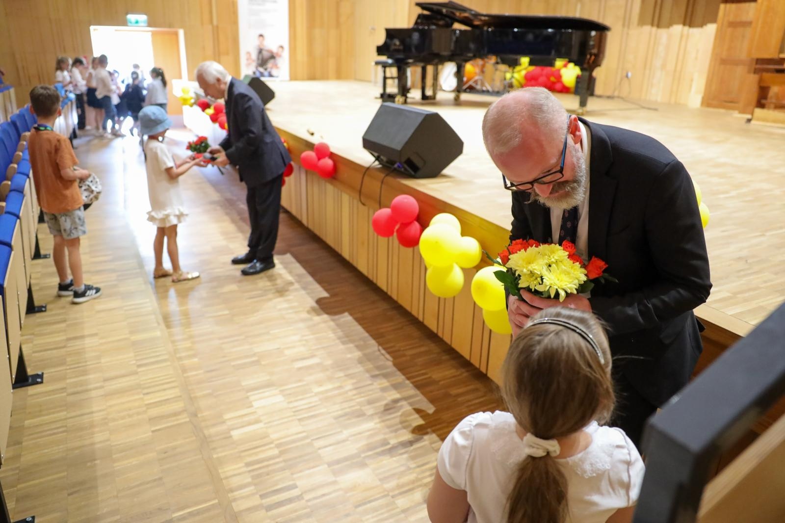Zdjęcie w galerii na portalu naszraciborz.pl: Organy muzycznym bohaterem koncertów umuzykalniających wiadomości z regionu