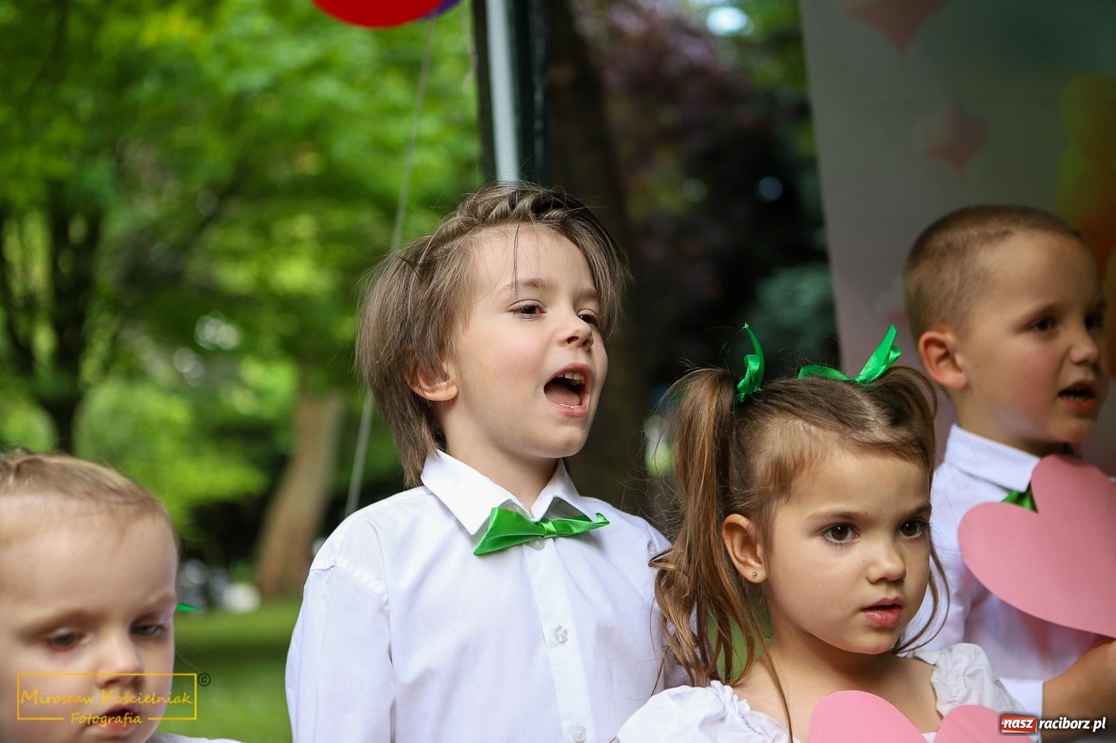 Zdjęcie w galerii na portalu naszraciborz.pl: III Festyn rodzinny w przedszkolu przy Kochanowskiego [FOTO i WIDEO] wiadomości z regionu
