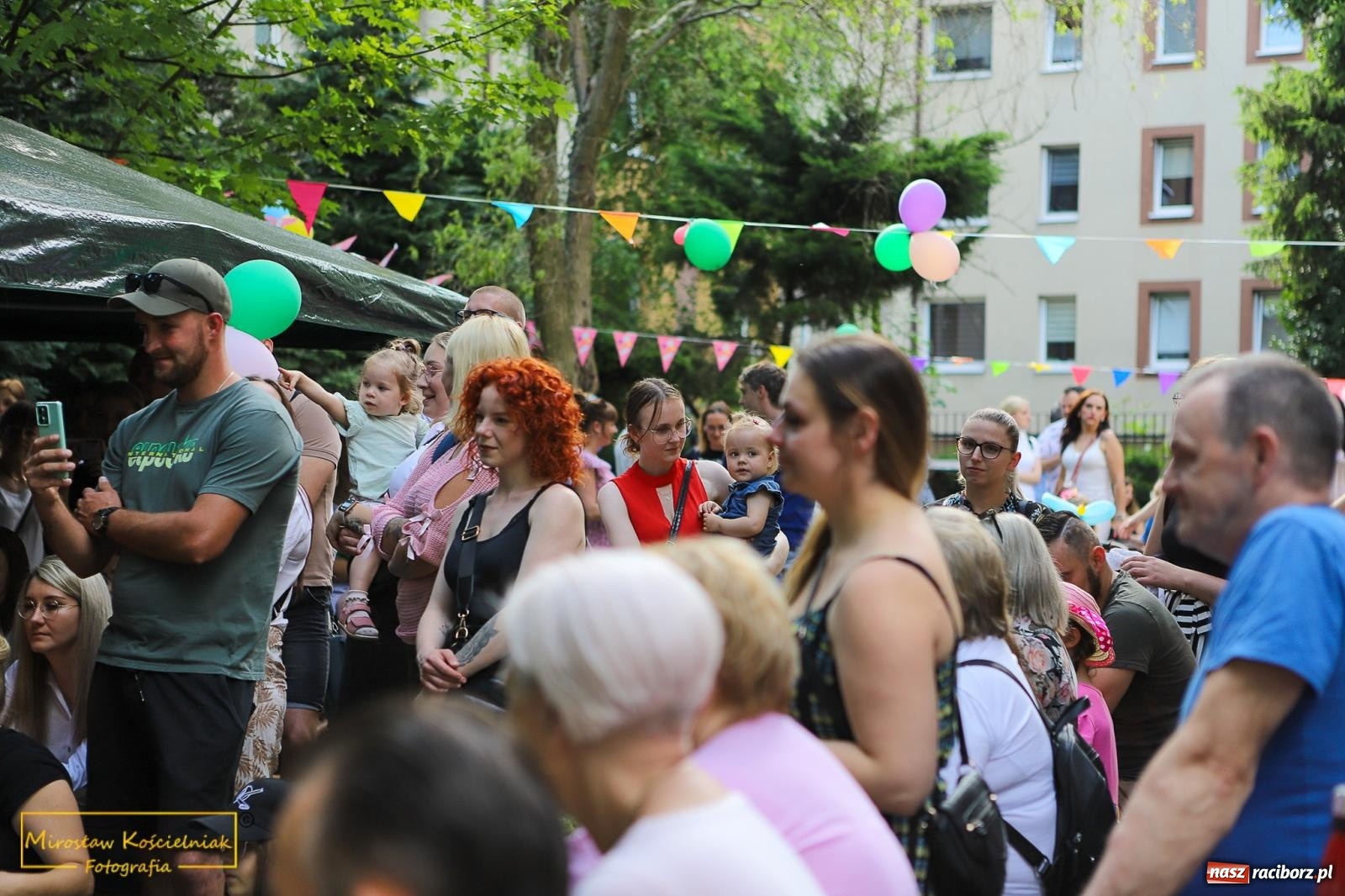 Zdjęcie w galerii na portalu naszraciborz.pl: III Festyn rodzinny w przedszkolu przy Kochanowskiego [FOTO i WIDEO] wiadomości z regionu