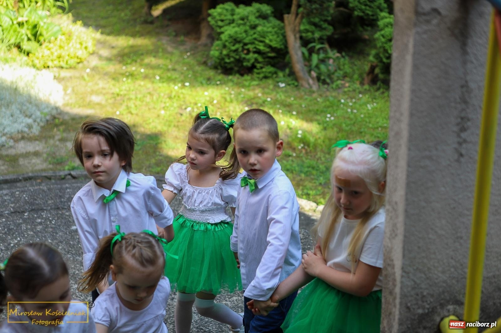 Zdjęcie w galerii na portalu naszraciborz.pl: III Festyn rodzinny w przedszkolu przy Kochanowskiego [FOTO i WIDEO] wiadomości z regionu