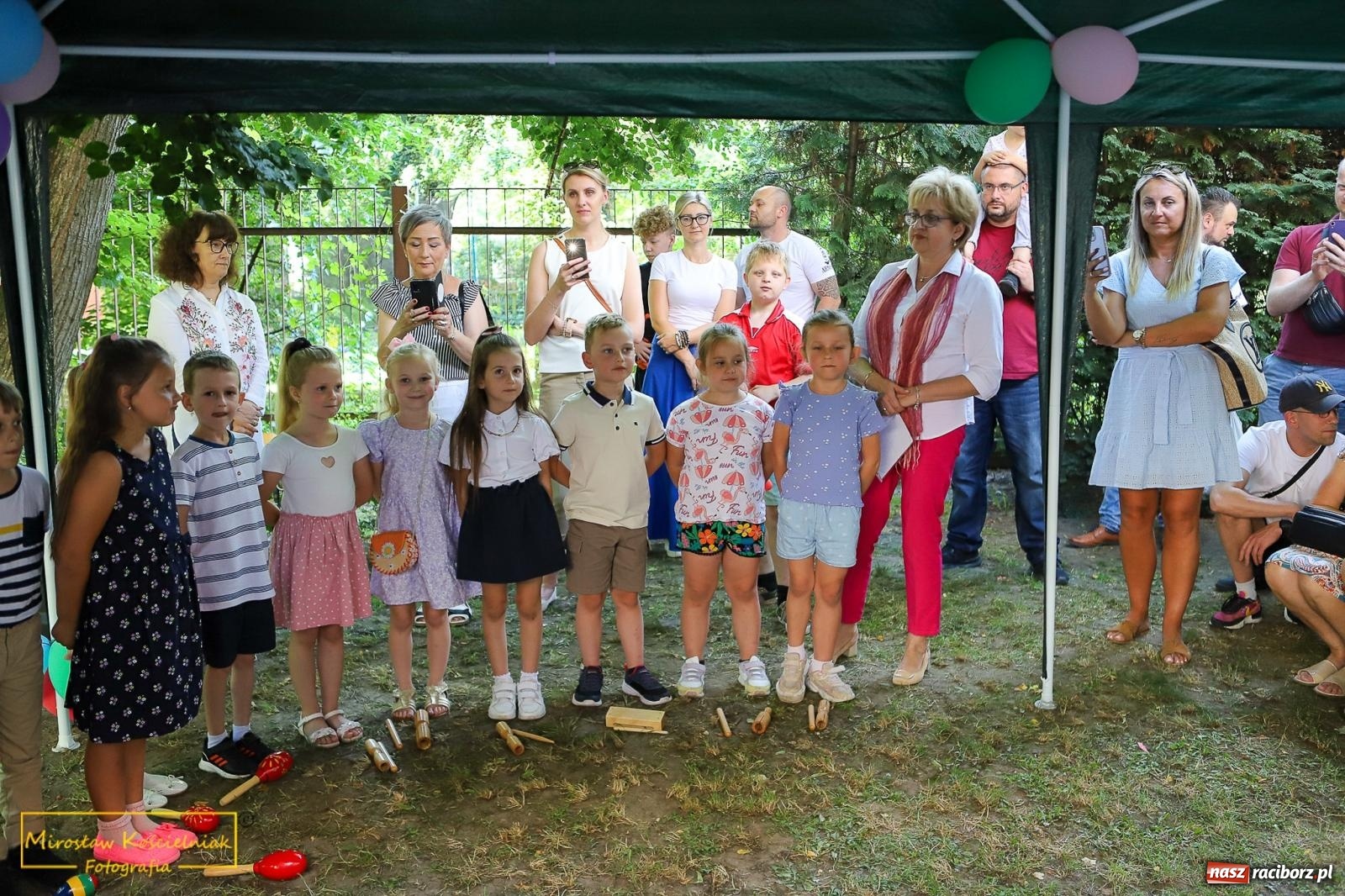 Zdjęcie w galerii na portalu naszraciborz.pl: III Festyn rodzinny w przedszkolu przy Kochanowskiego [FOTO i WIDEO] wiadomości z regionu