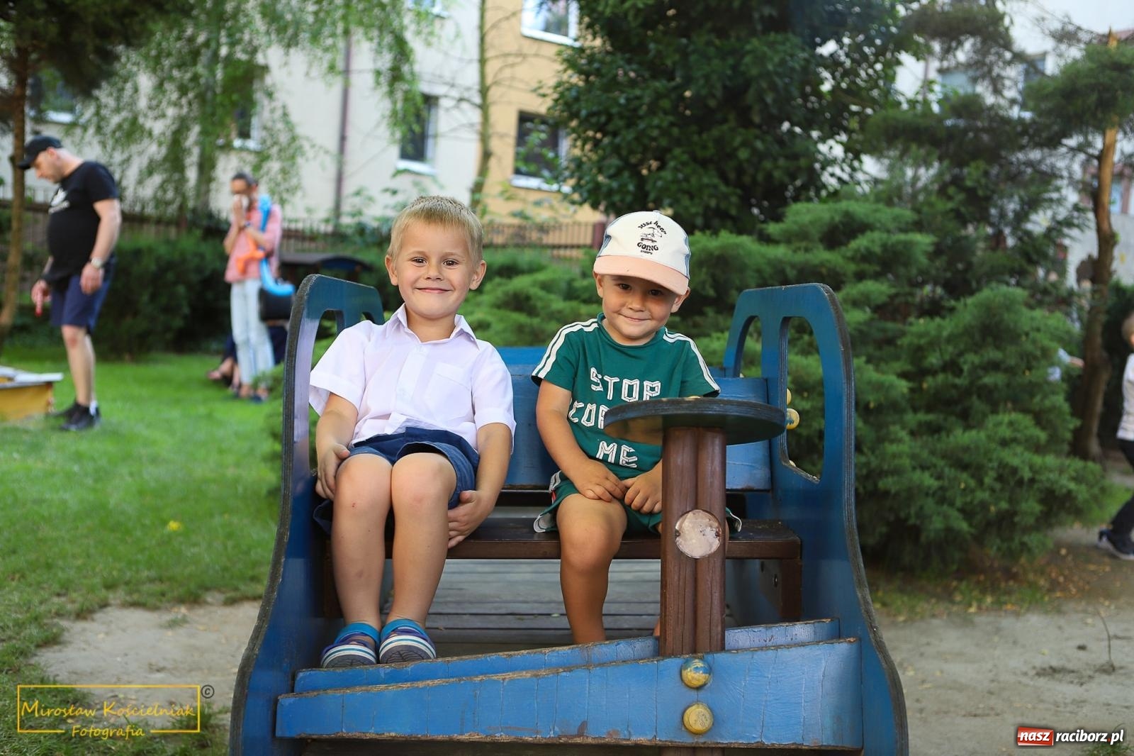 Zdjęcie w galerii na portalu naszraciborz.pl: III Festyn rodzinny w przedszkolu przy Kochanowskiego [FOTO i WIDEO] wiadomości z regionu