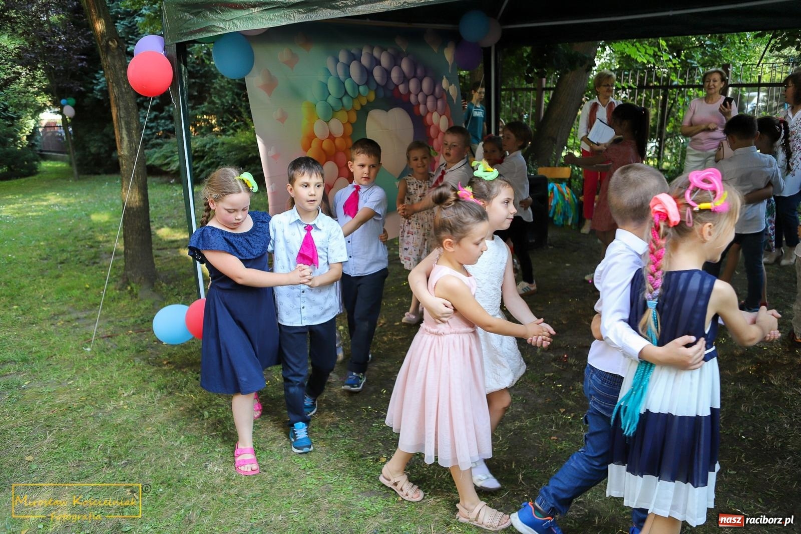 Zdjęcie w galerii na portalu naszraciborz.pl: III Festyn rodzinny w przedszkolu przy Kochanowskiego [FOTO i WIDEO] wiadomości z regionu
