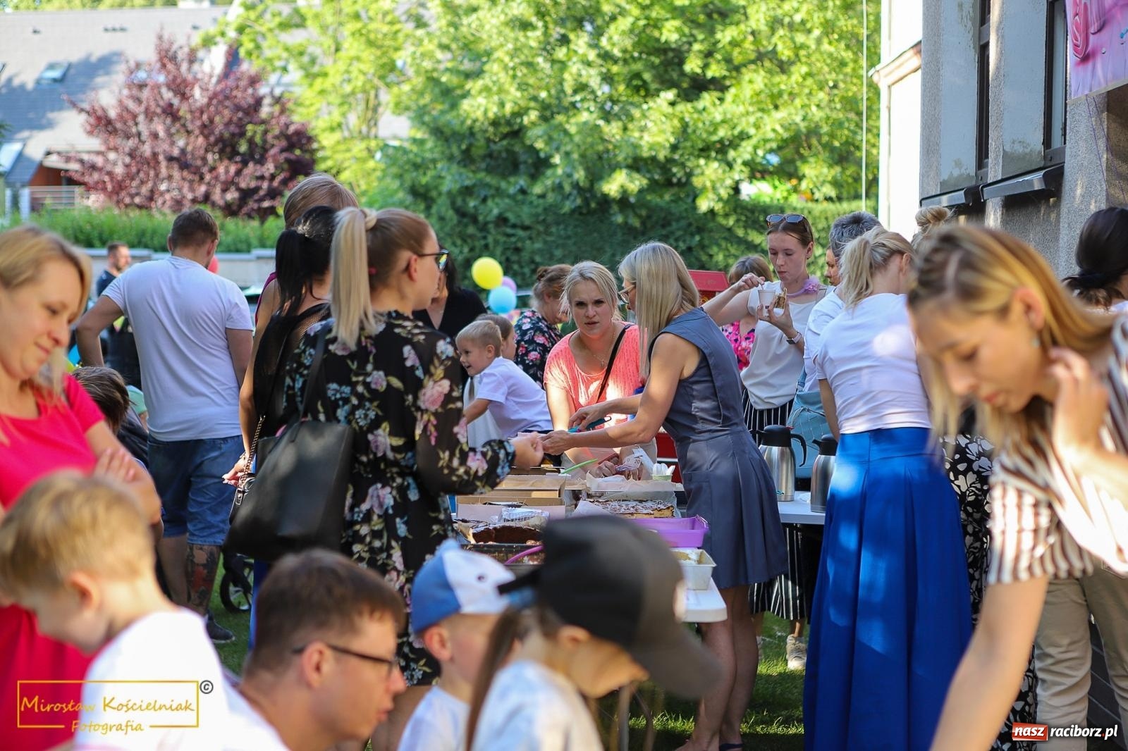 Zdjęcie w galerii na portalu naszraciborz.pl: III Festyn rodzinny w przedszkolu przy Kochanowskiego [FOTO i WIDEO] wiadomości z regionu