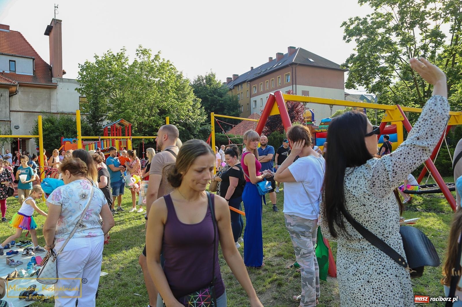 Zdjęcie w galerii na portalu naszraciborz.pl: III Festyn rodzinny w przedszkolu przy Kochanowskiego [FOTO i WIDEO] wiadomości z regionu