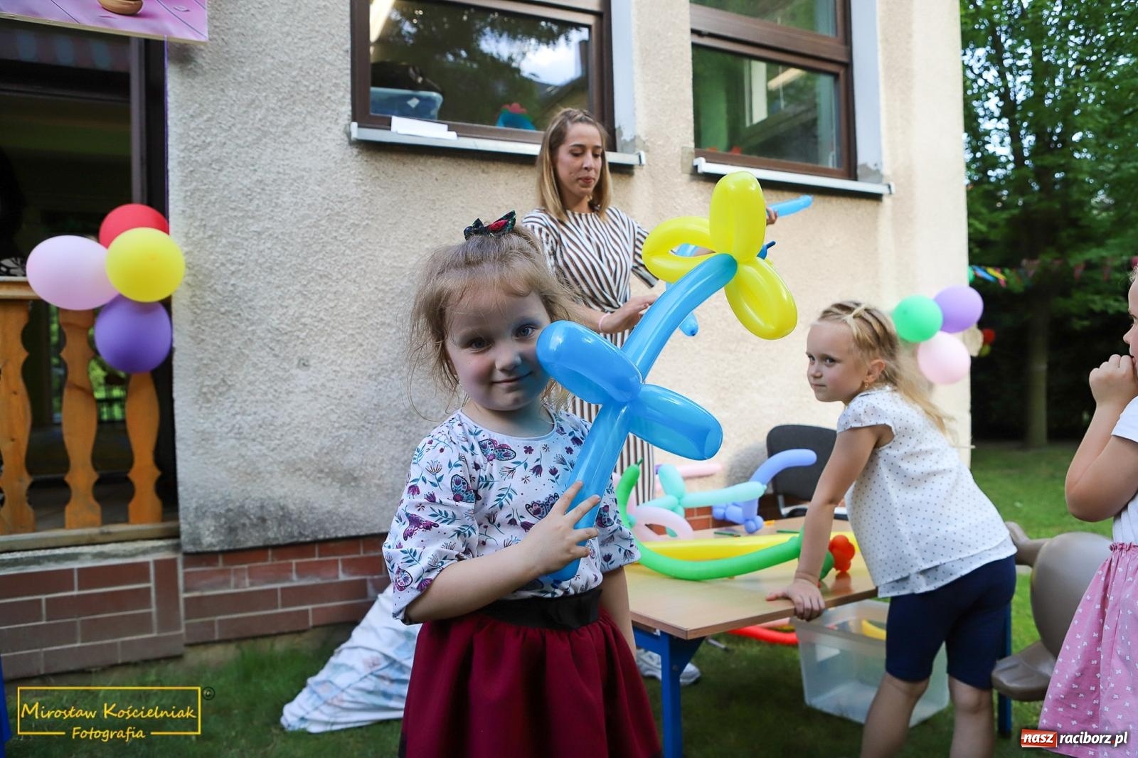 Zdjęcie w galerii na portalu naszraciborz.pl: III Festyn rodzinny w przedszkolu przy Kochanowskiego [FOTO i WIDEO] wiadomości z regionu
