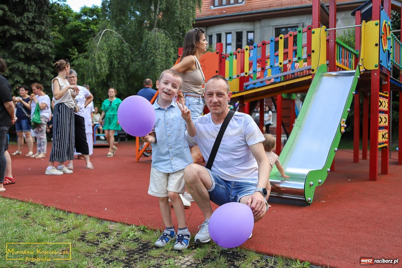 Zdjęcie w galerii na portalu naszraciborz.pl: III Festyn rodzinny w przedszkolu przy Kochanowskiego [FOTO i WIDEO] wiadomości z regionu