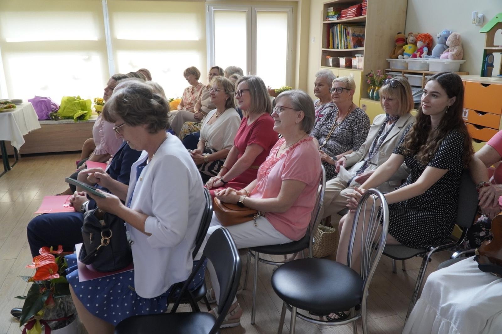 Zdjęcie w galerii na portalu naszraciborz.pl: Jubileusz 60-lecia raciborskiego Przedszkola nr 15 wiadomości z regionu