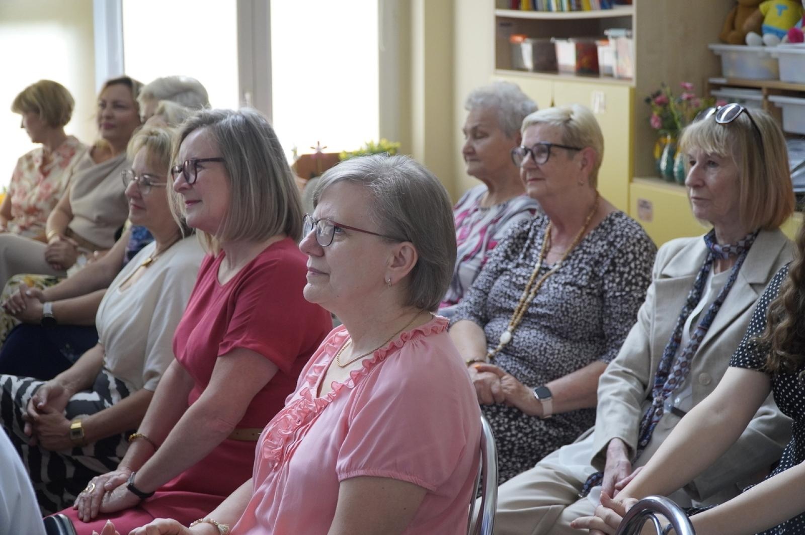 Zdjęcie w galerii na portalu naszraciborz.pl: Jubileusz 60-lecia raciborskiego Przedszkola nr 15 wiadomości z regionu