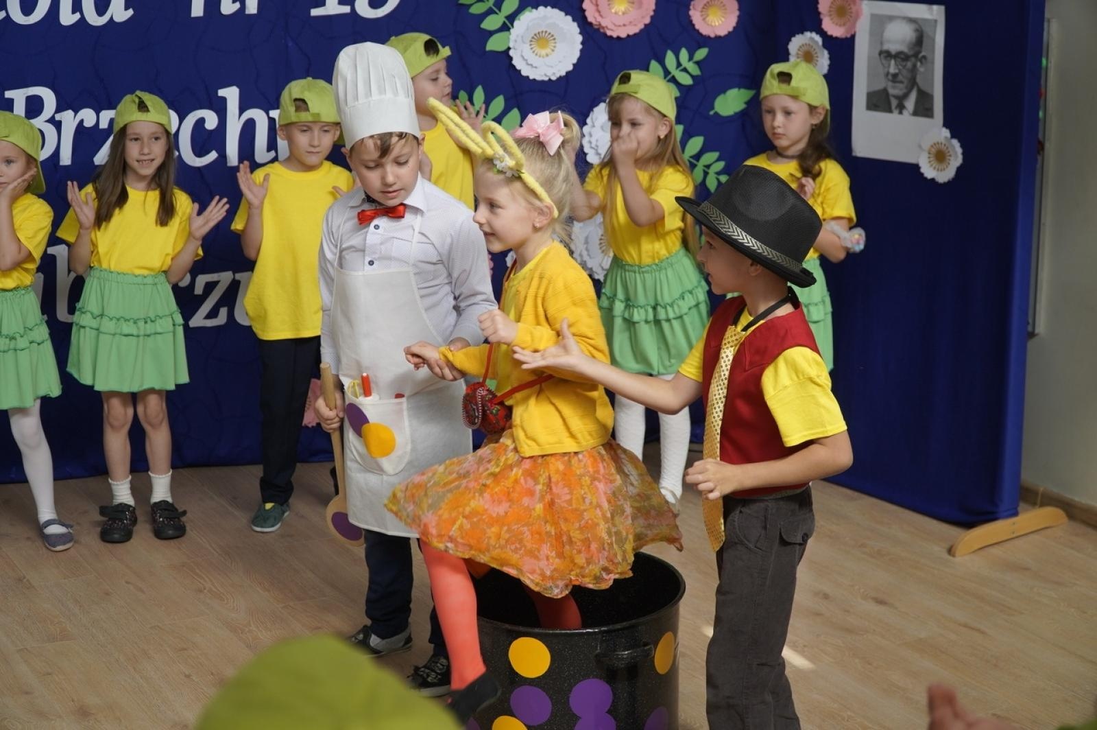 Zdjęcie w galerii na portalu naszraciborz.pl: Jubileusz 60-lecia raciborskiego Przedszkola nr 15 wiadomości z regionu