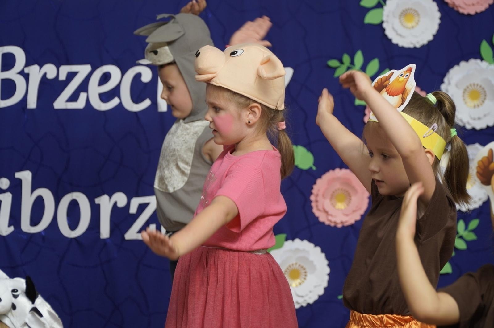 Zdjęcie w galerii na portalu naszraciborz.pl: Jubileusz 60-lecia raciborskiego Przedszkola nr 15 wiadomości z regionu