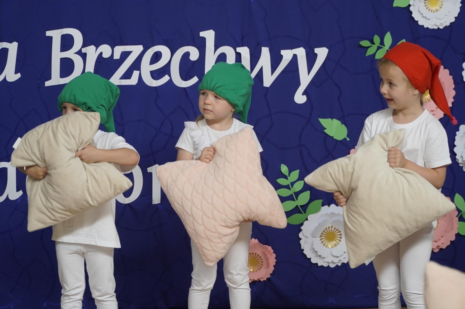 Zdjęcie w galerii na portalu naszraciborz.pl: Jubileusz 60-lecia raciborskiego Przedszkola nr 15 wiadomości z regionu