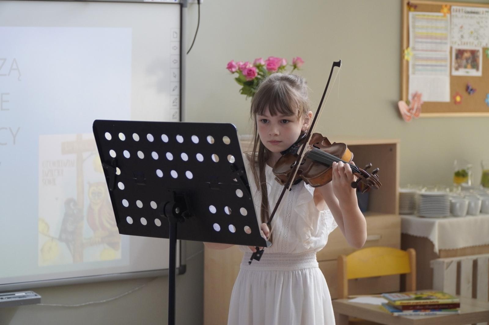 Zdjęcie w galerii na portalu naszraciborz.pl: Jubileusz 60-lecia raciborskiego Przedszkola nr 15 wiadomości z regionu